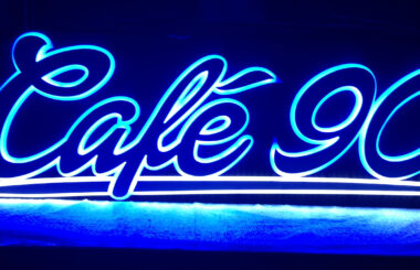 Kunden Cafe 90